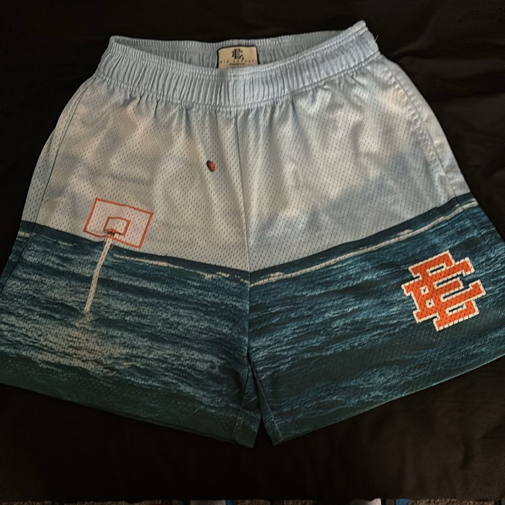 Eric Emanuel EE Basic Short
New York Sunshine